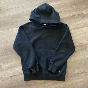 Aritzia TNA The Perfect Black Sweatshirt